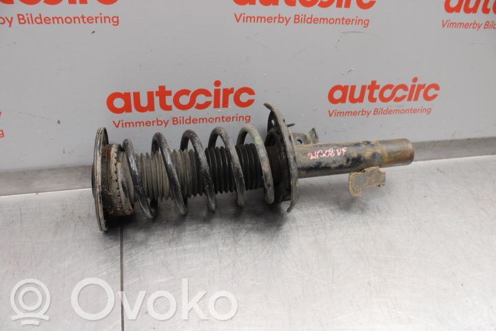 Volvo V60 Front shock absorber with coil spring 