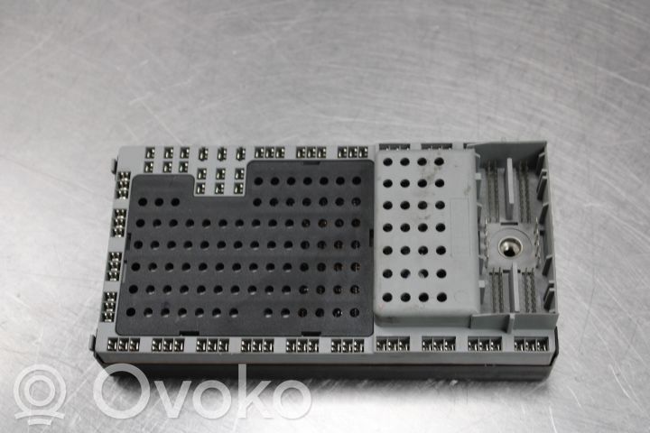 Módulo de fusible   8676284
