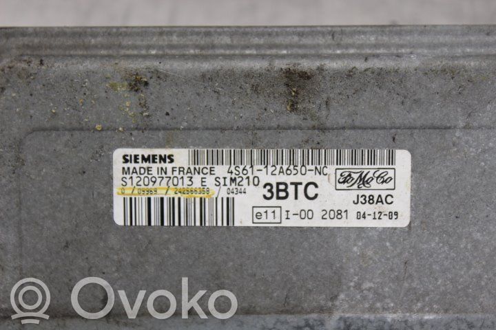 Unité de commande / module d'injection   4S6112A650NC,S120977013