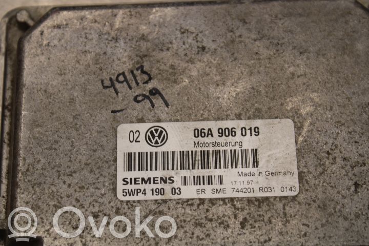 Injection control unit/module   06A906019,5WP419003