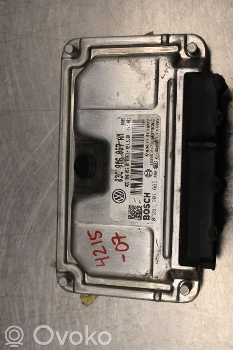 Unité de commande / module d'injection   0261201665,03C906057AN