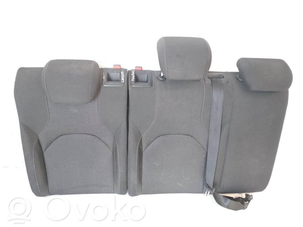 Takaistuin   5E0885501,5F0885775J,5E08855011BS