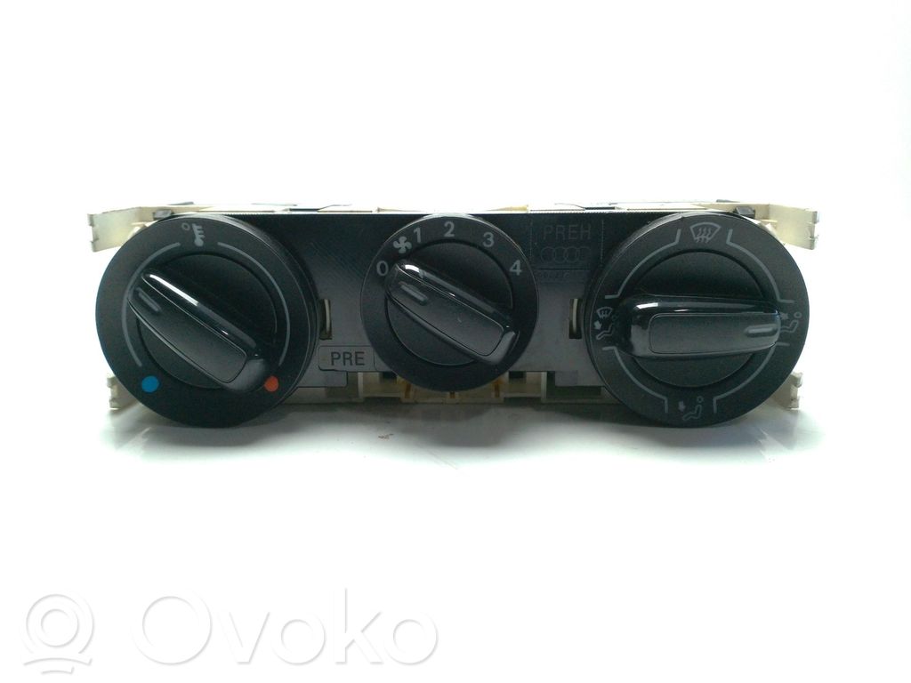 Audi A1 Air conditioner control unit module 