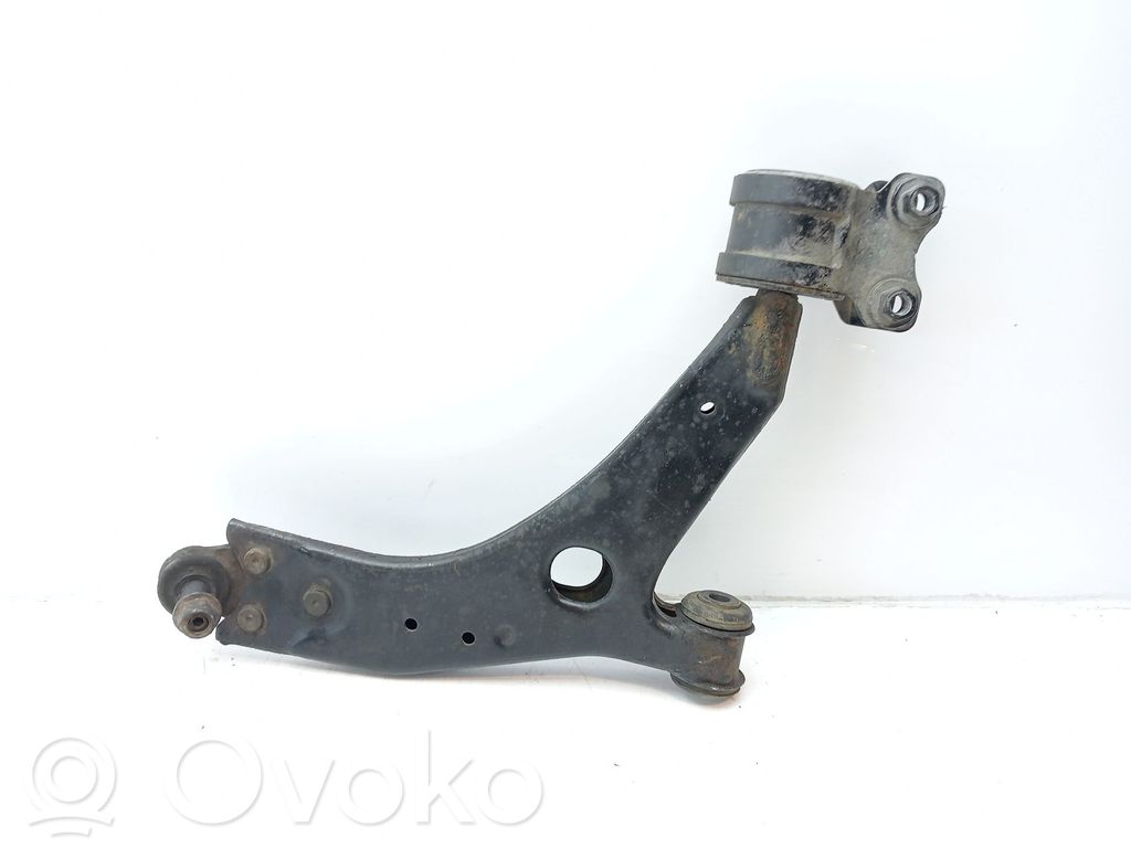 Volvo S40, V40 Braccio di controllo sospensione anteriore 