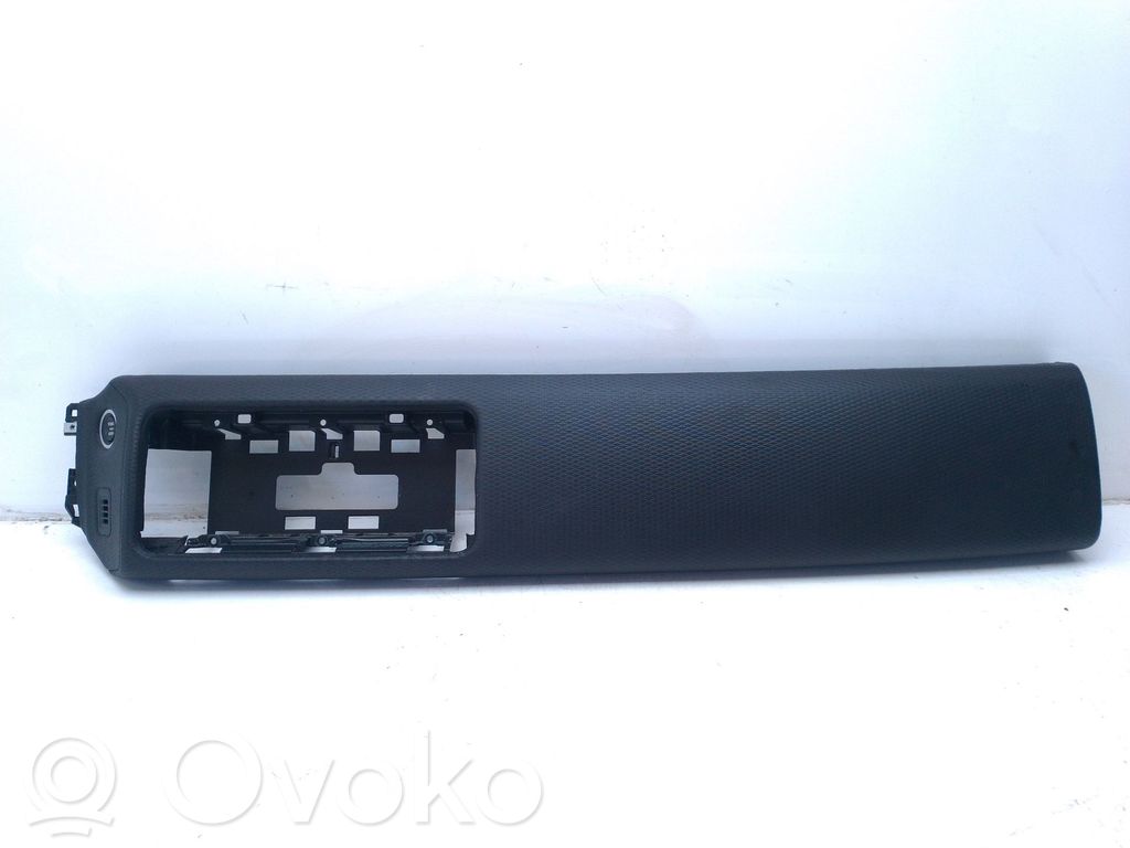 Osłona tylnej klapy   LR094676