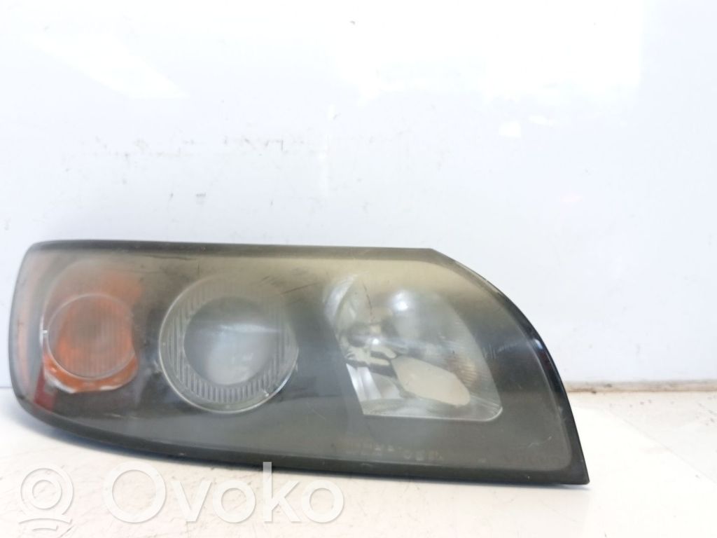 Volvo S40, V40 Headlight/headlamp 