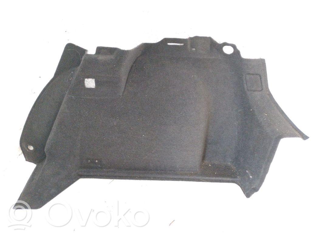 Seat Leon (5F) Takaluukun/tavaratilan kansi 