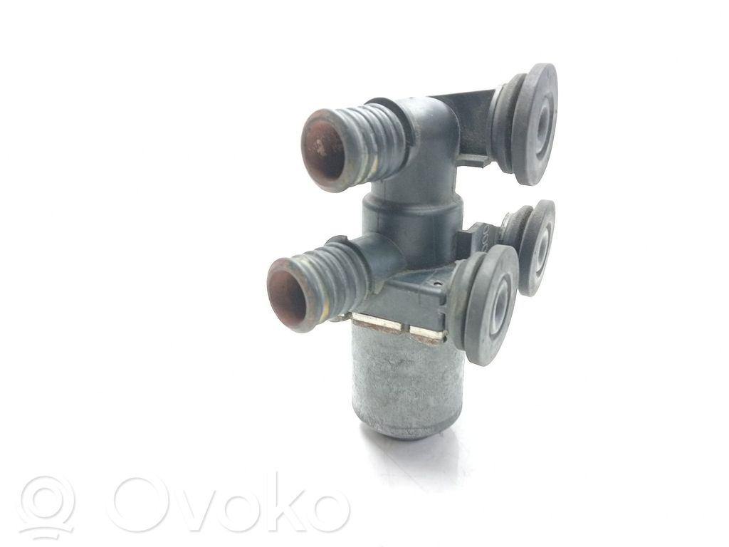 Ilmastointilaitteen putki (A/C)   1147412144