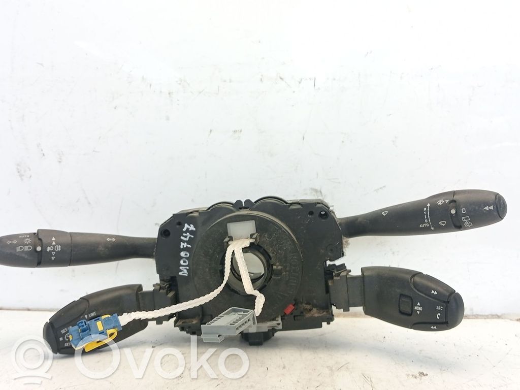Peugeot 308 Przyciski multifunkcyjne 