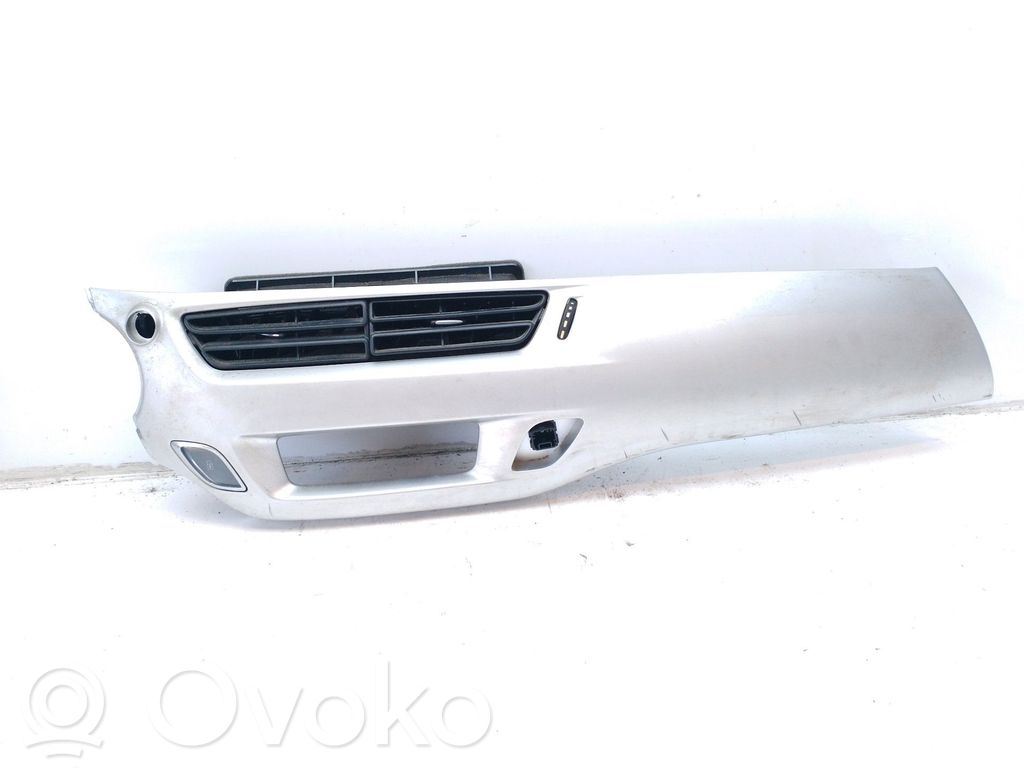 Bottom trim   8244A5
