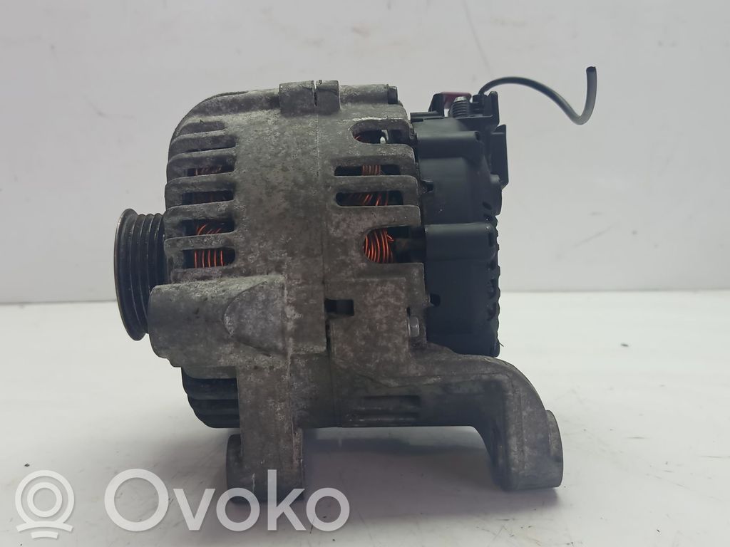Toyota Corolla Verso E121 Ģenerators 