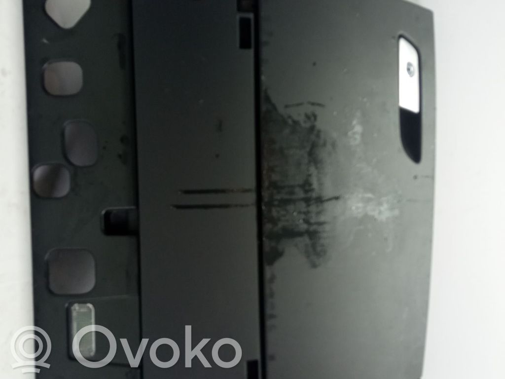 Guantera   4G1857104B6PS