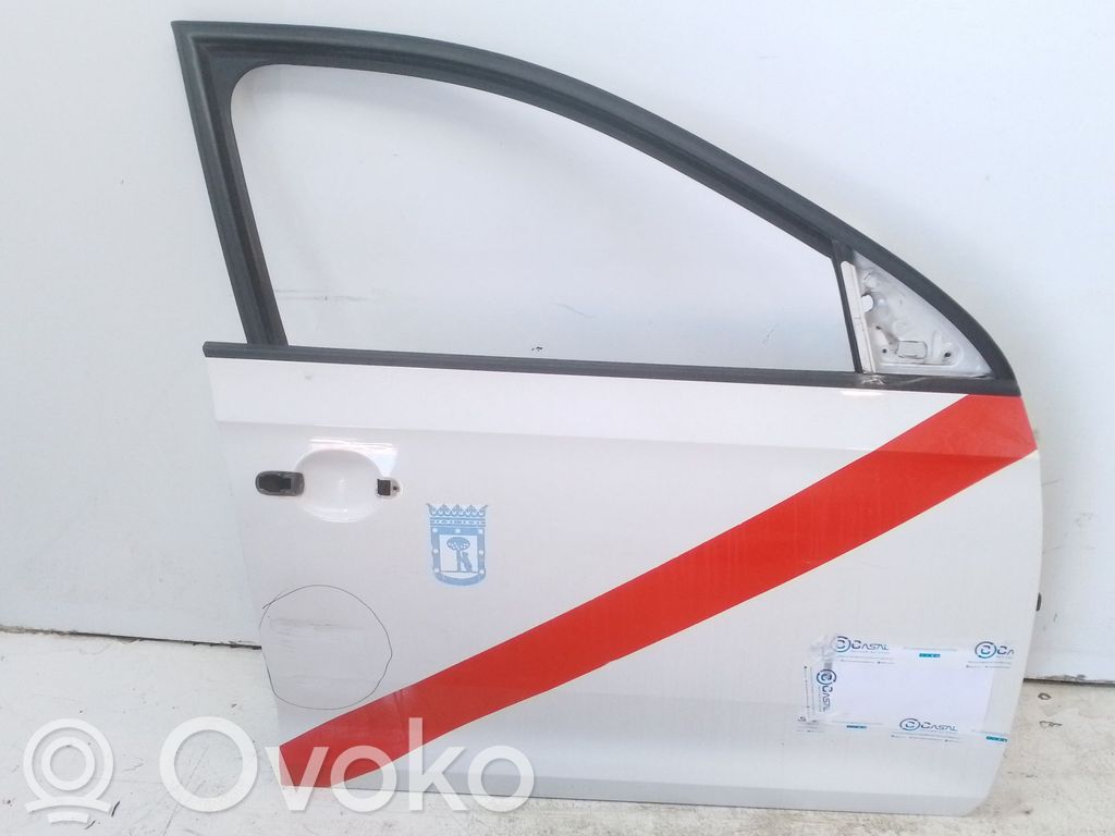 Skoda Rapid (NH) Priekinės durys 