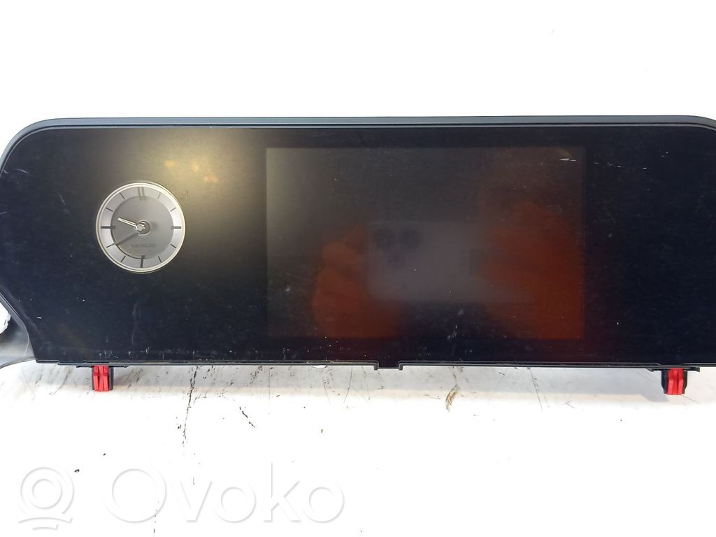 Lexus UX Head up display screen 