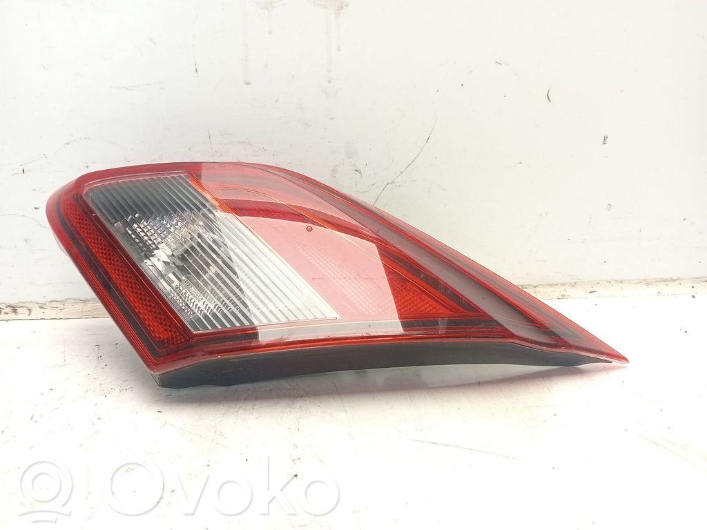 Opel Corsa E Tailgate rear/tail lights 