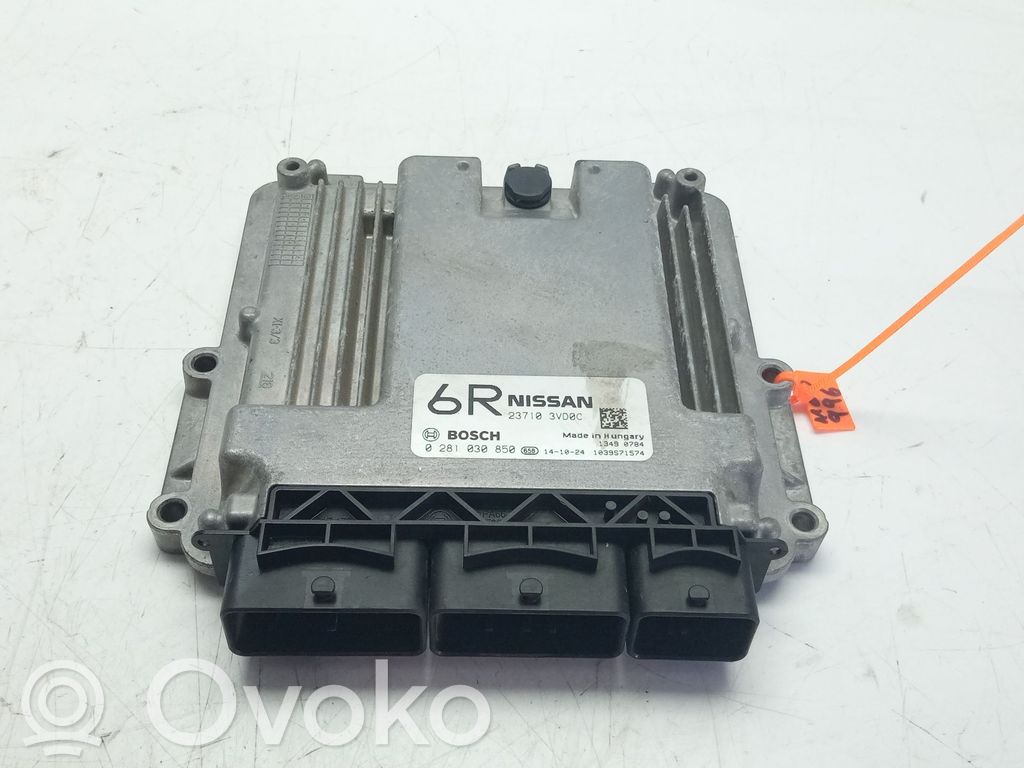 Unidad de control/módulo del motor   237103VD0C,0281030VD0C