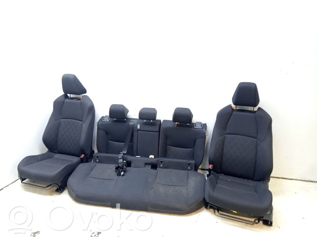 Seat set   7107116A50C0