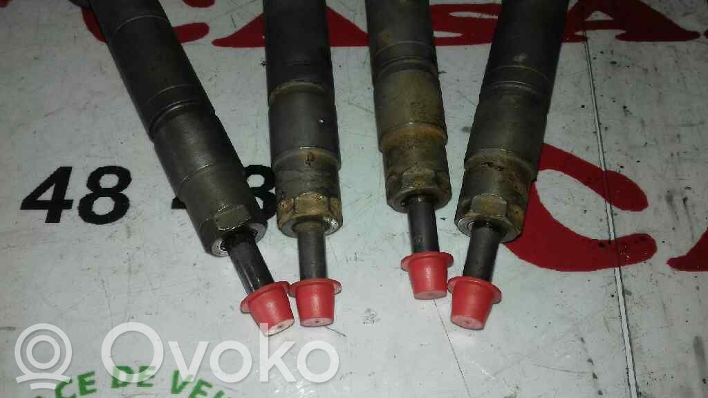 Inyector de combustible   0445110119