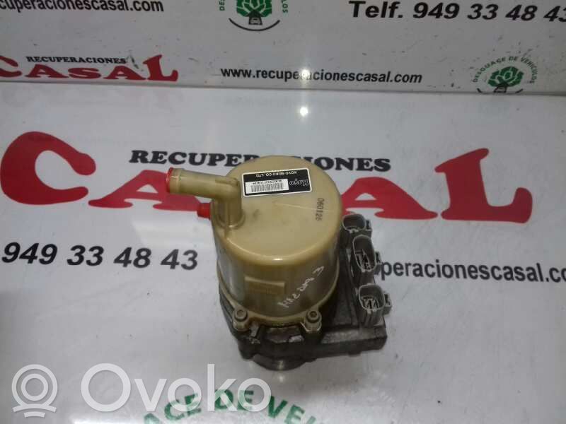 Ohjaustehostimen pumppu   995116052,03T50276