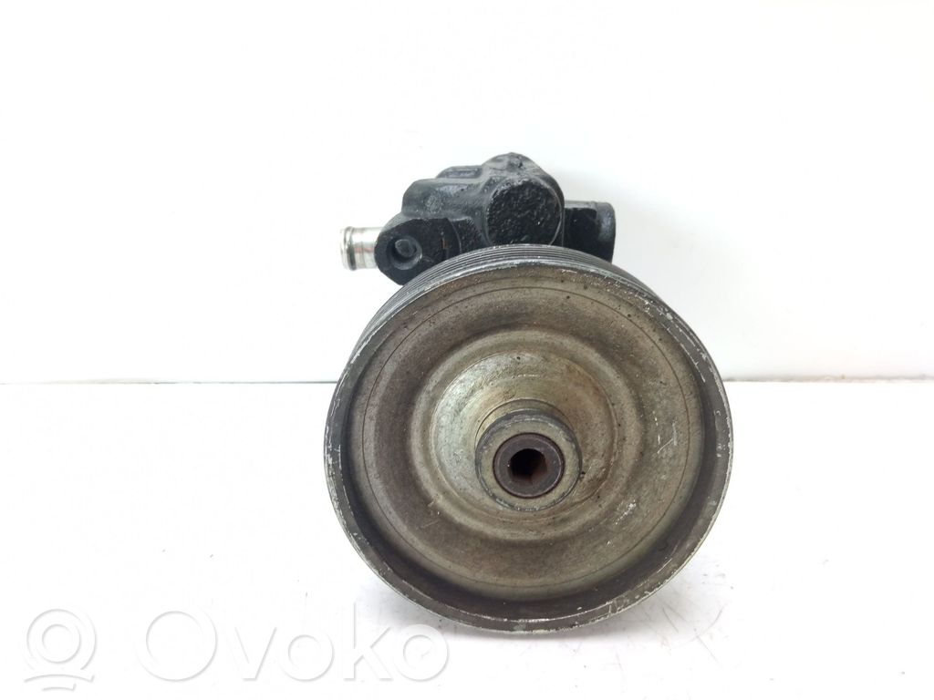 Power steering pump   7846075
