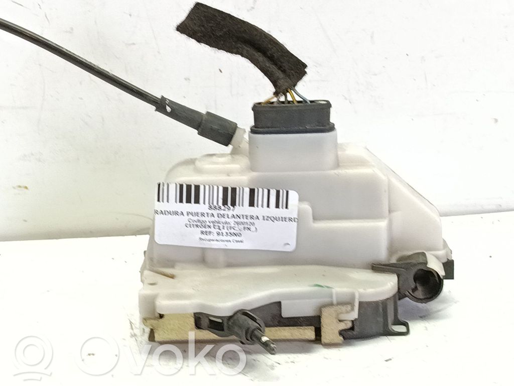 Priekšpusē slēdzene   9135N0