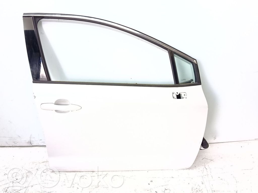 Toyota Corolla E160 E170 Durvis 