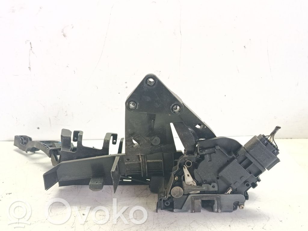 Volvo S40 Zamek drzwi przednich 