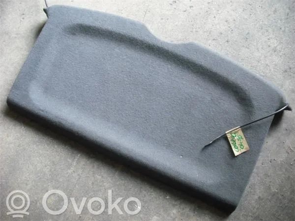 Opel Corsa C Takaluukun/tavaratilan kansi 