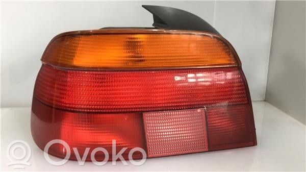 Rear/tail lights   8358031,2VP00724001