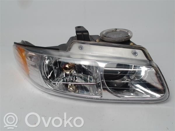 Chrysler Voyager Phare frontale 