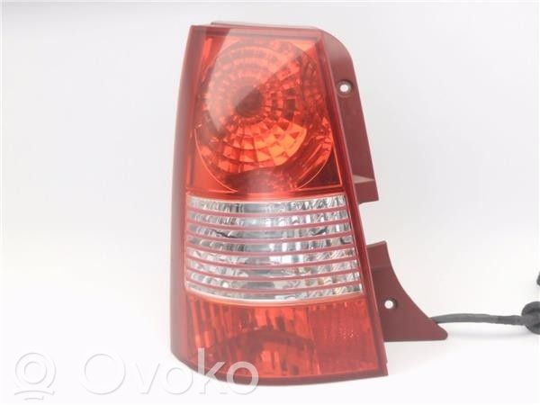 Rear/tail lights   E131074