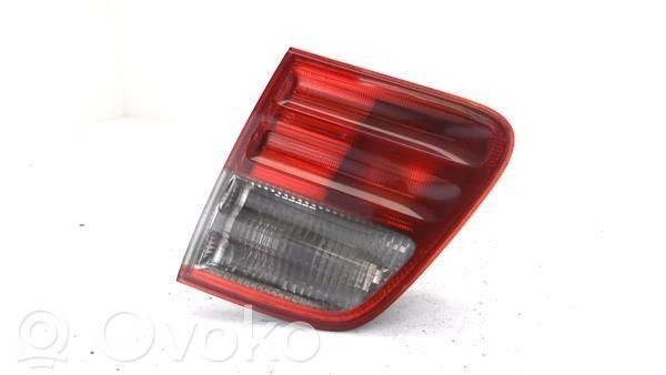 Mercedes-Benz E AMG W210 Luci posteriori del portellone del bagagliaio 
