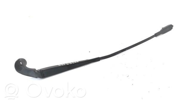 Smart ForTwo II Etupyyhkimen sulan varsi 