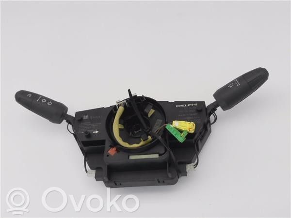 Opel Corsa D Ручка поворотов/ фонарей