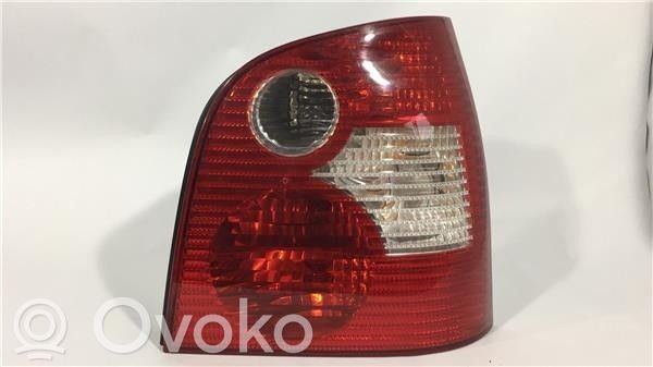 Volkswagen Polo Lampă spate în caroserie 