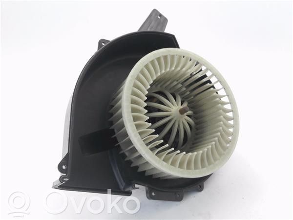 Volkswagen Polo Heizungslüfter 