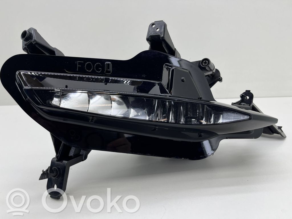 Headlight/headlamp   92201J7500