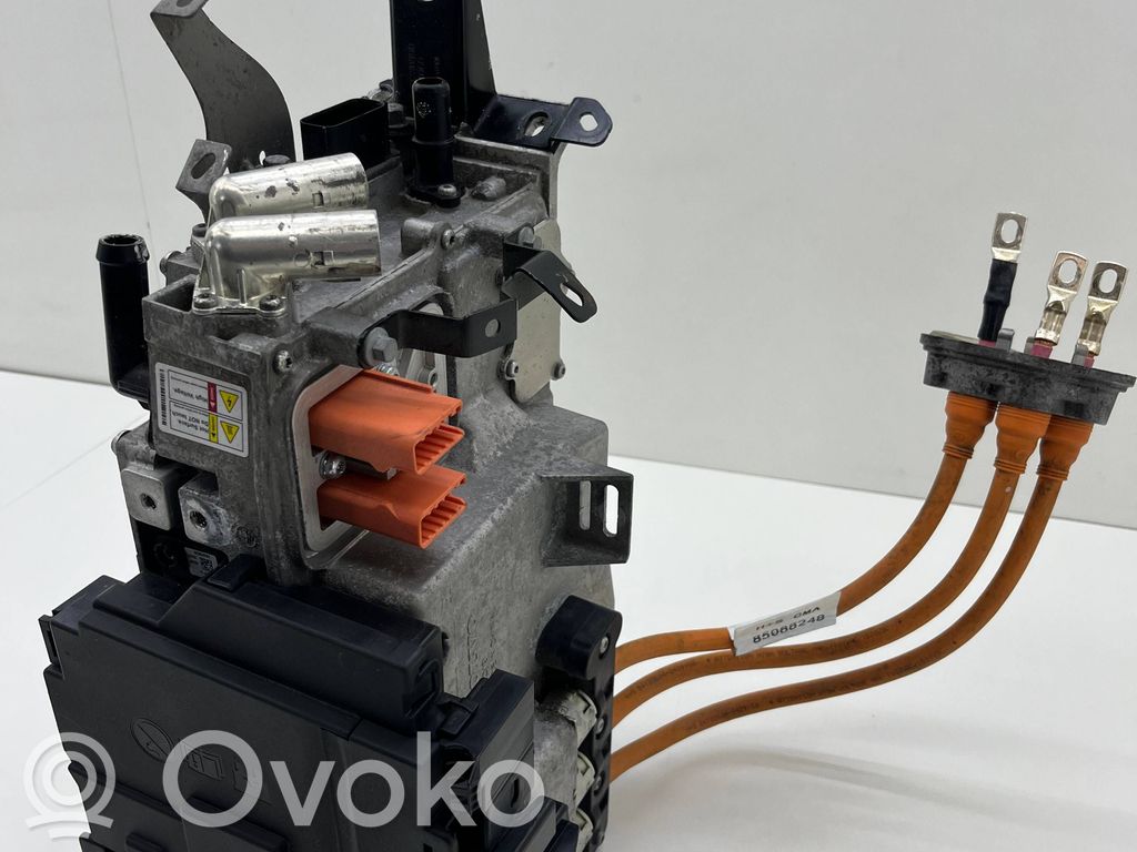 Volvo XC40 Falownik / Przetwornica napięcia 