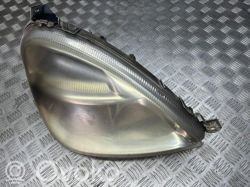 Mercedes-Benz A W168 Lampa przednia 