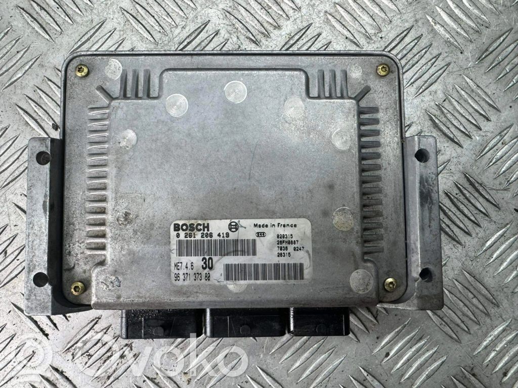 Engine control unit/module   9637137380,0261206419