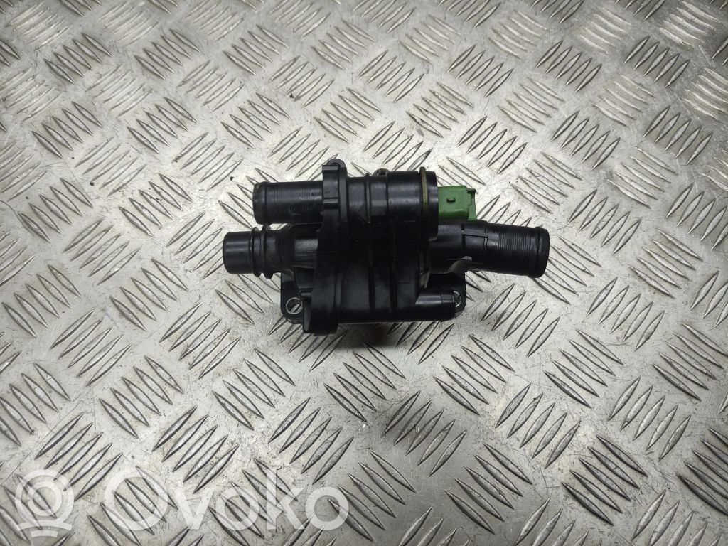 Termostaatin kotelo   9647767180,11517805998,1157805998,1230673,1254379,1336X2,1769069K00000,30711526,7805998,Y6021517X