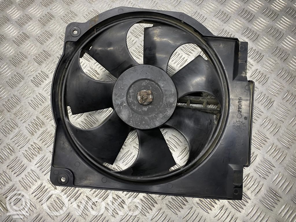 Chrysler Voyager Radiator cooling fan shroud 
