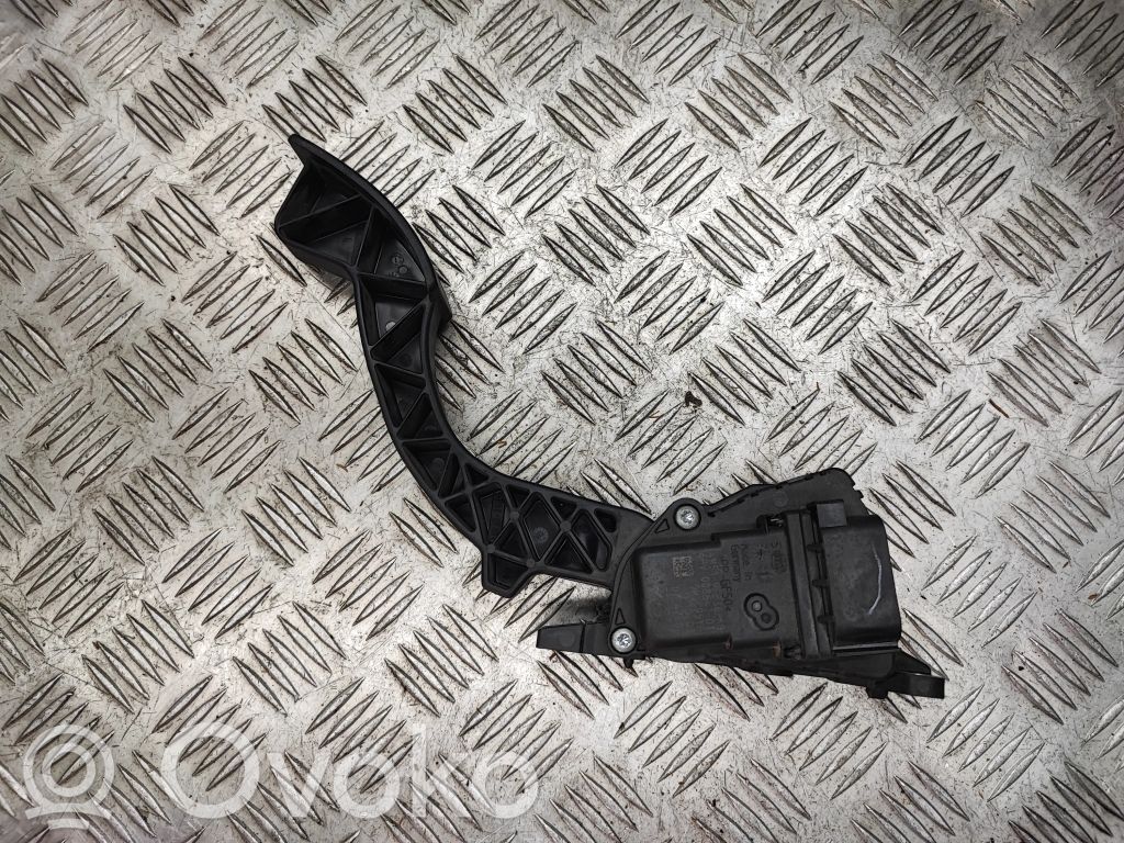 Mazda 3 I Gaspedal 