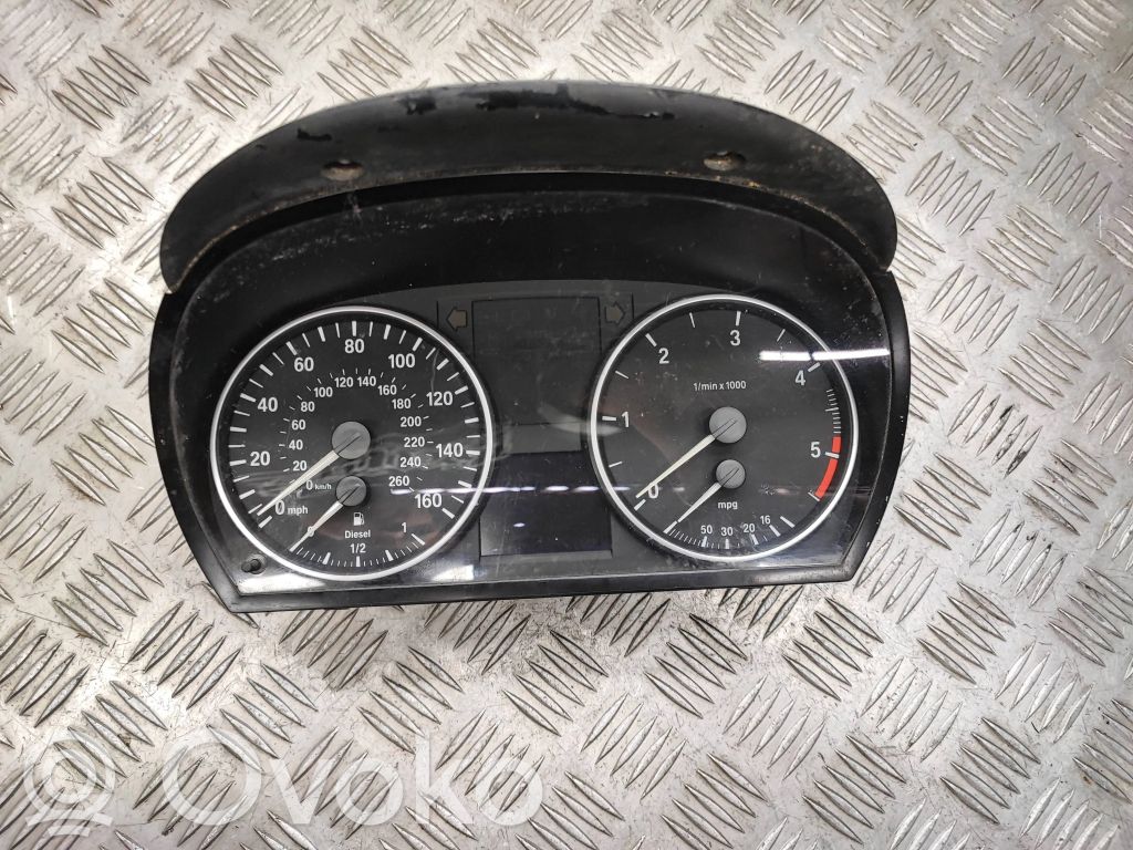 BMW 3 E90 E91 Spidometrs (instrumentu panelī) 