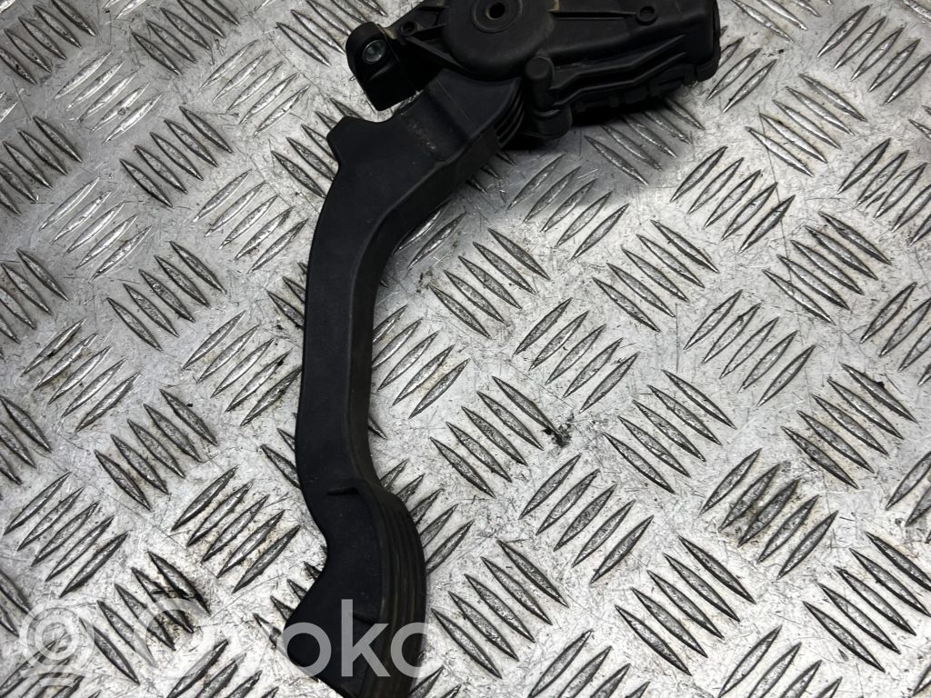 Ford Focus C-MAX Accelerator throttle pedal 