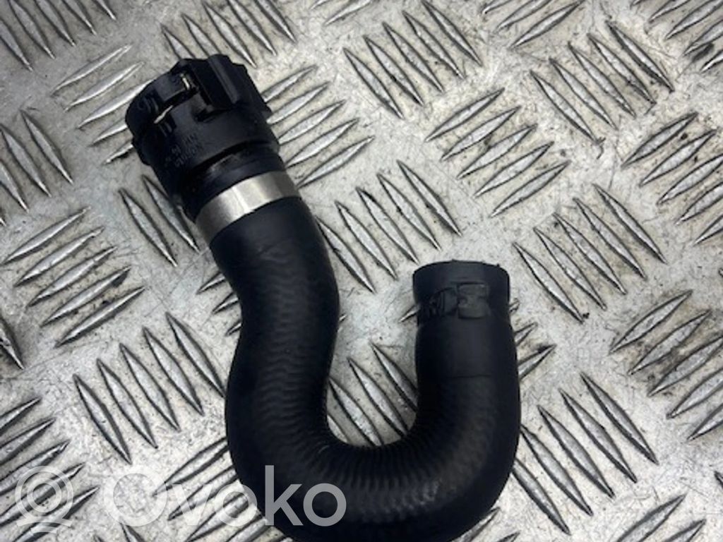 BMW 5 E60 E61 Engine coolant pipe/hose 