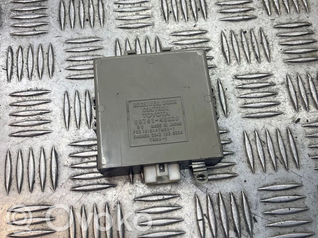Lexus RX 300 Door control unit/module 