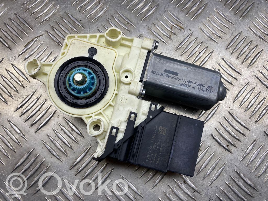 Volkswagen PASSAT B6 Silniczek podnoszenia szyby drzwi tylnych 