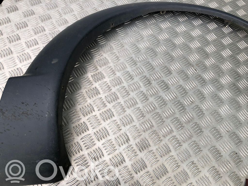 Volvo XC70 Front arch trim 