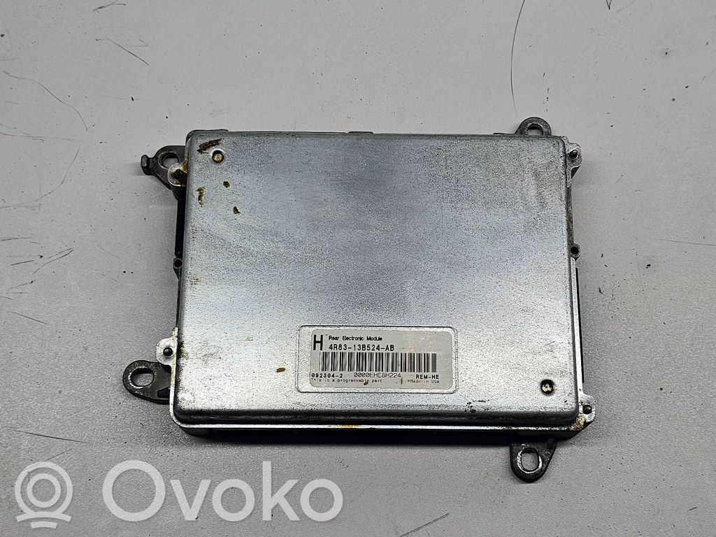Engine control unit/module   4R8313B524AB,XW4F14A638HA